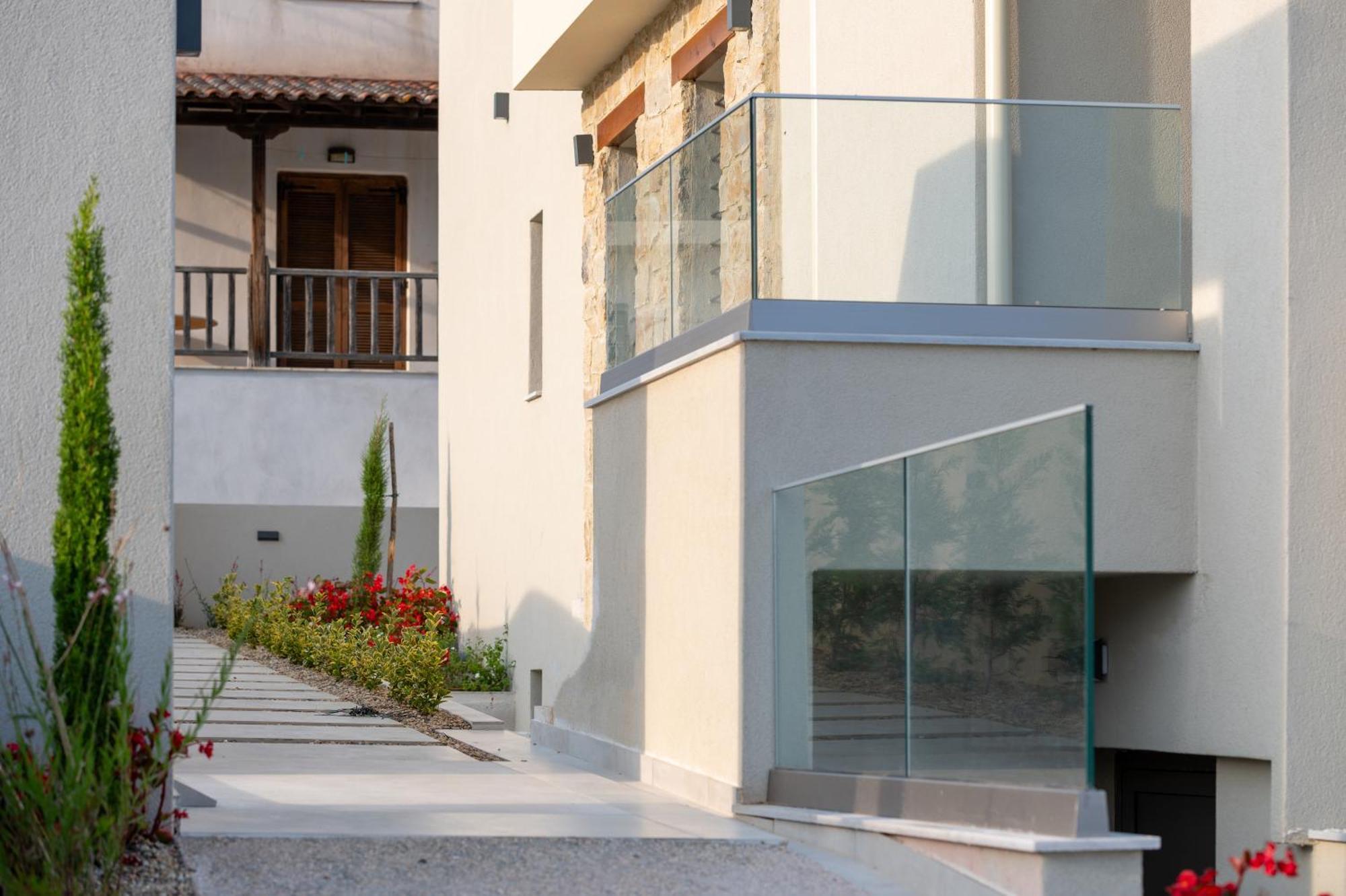 Melian Suites Nikiti  Luaran gambar