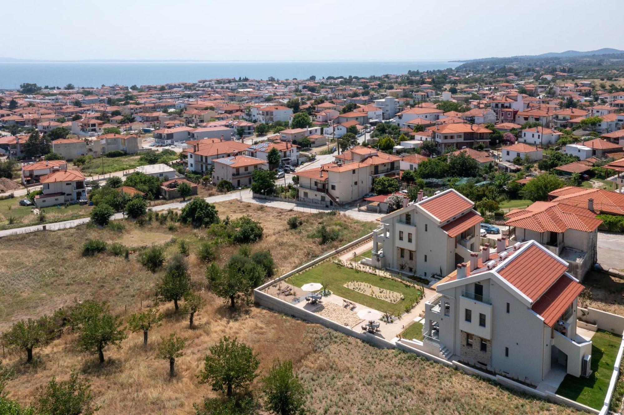 Melian Suites Nikiti  Luaran gambar