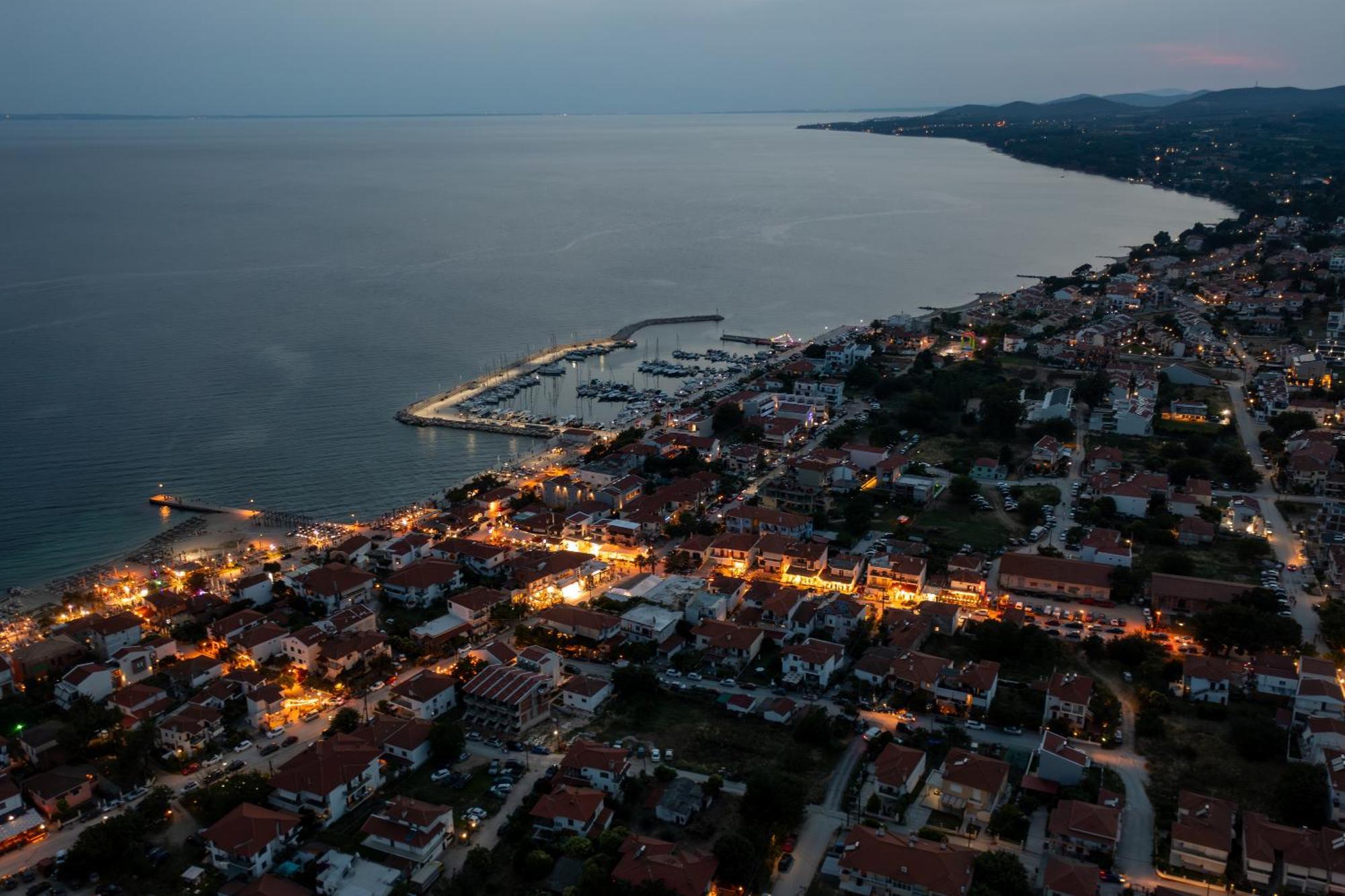 Melian Suites Nikiti  Luaran gambar